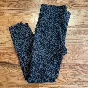 Loft - Leopard Ponte leggings - petite small